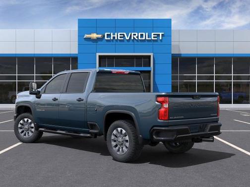 2025 Chevrolet Silverado 2500 Custom