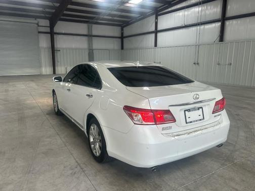 2011 Lexus ES 350 Base