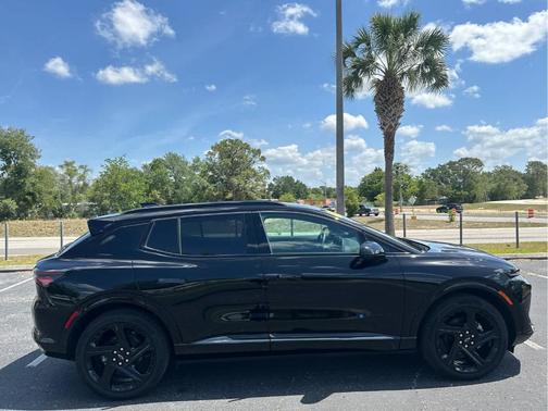 2025 Chevrolet Equinox EV RS