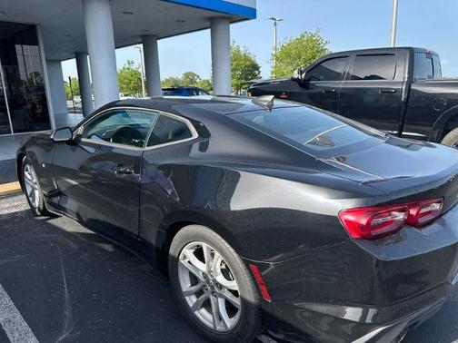2019 Chevrolet Camaro 1LS