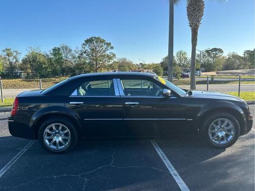 2010 Chrysler 300 Touring/Signature/Executive Series