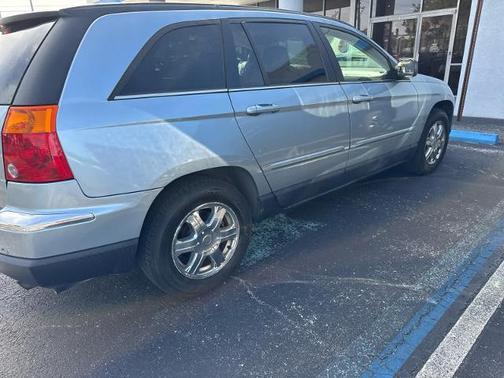 2006 Chrysler Pacifica Touring