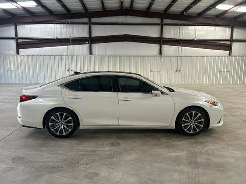 2019 Lexus ES 350 Luxury