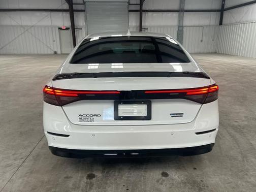 2025 Honda Accord Hybrid Touring