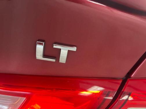 2017 Chevrolet Malibu 1LT