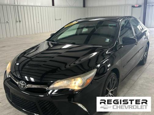 2016 Toyota Camry XSE