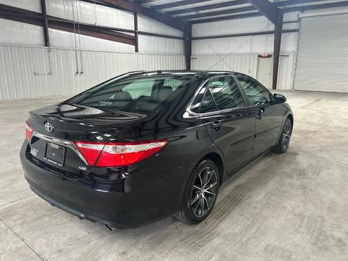 2016 Toyota Camry XSE
