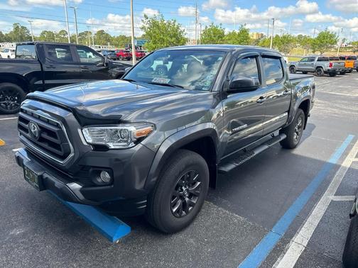 2022 Toyota Tacoma SR5