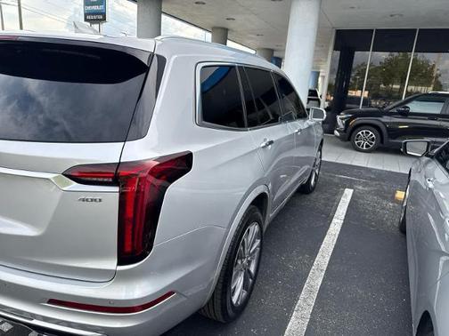 2020 Cadillac XT6 Premium Luxury FWD