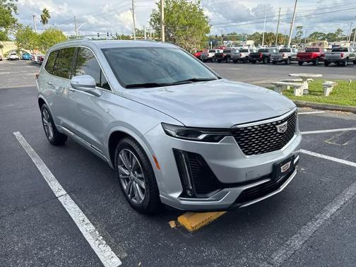 2020 Cadillac XT6 Premium Luxury FWD