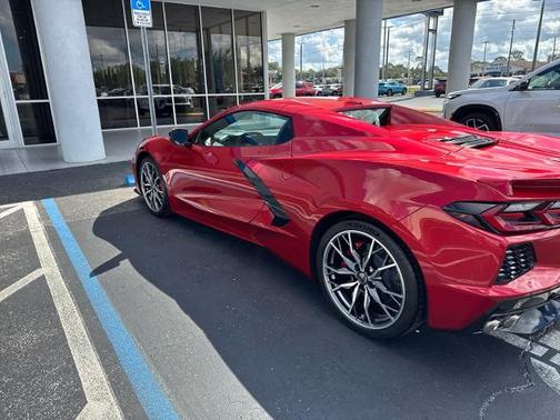 2025 Chevrolet Corvette Stingray w/2LT