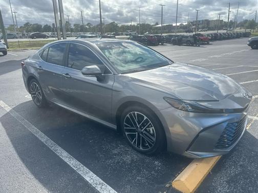 2025 Toyota Camry XLE