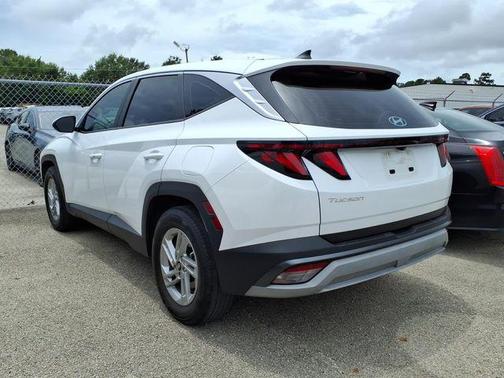 Serenity White Pearl 2025 Hyundai TUCSON SE
