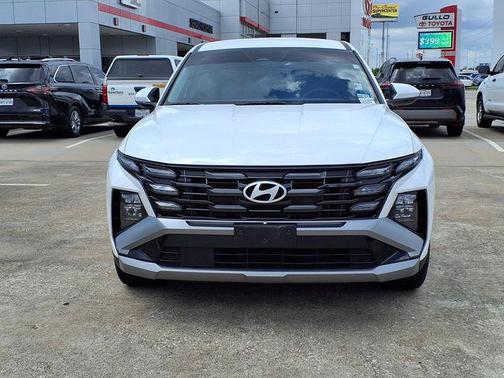 Serenity White Pearl 2025 Hyundai TUCSON SE