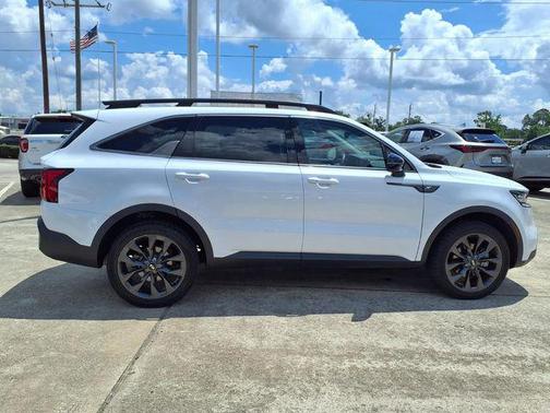 Glacial White Pearl 2021 Kia Sorento SX