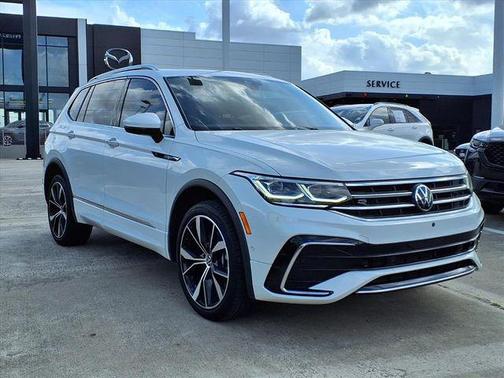 2022 Volkswagen Tiguan 2.0T SEL R-Line 4MOTION
