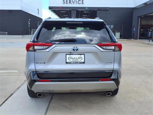 2021 Toyota RAV4 Hybrid SE