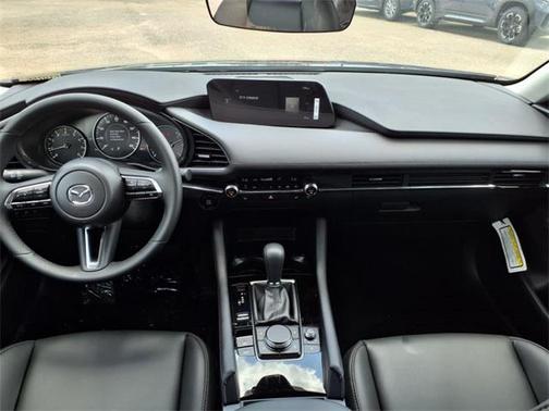 2025 Mazda Mazda3 FWD w/Preferred Package
