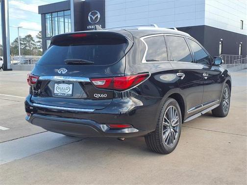 2017 INFINITI QX60 Base