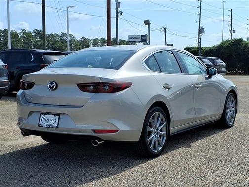 2026 Mazda Mazda3 FWD w/Preferred Package