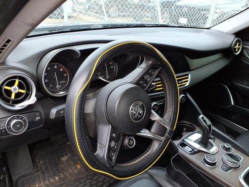 2020 Alfa Romeo Giulia Ti