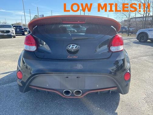 2017 Hyundai Veloster Turbo