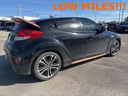 2017 Hyundai Veloster Turbo