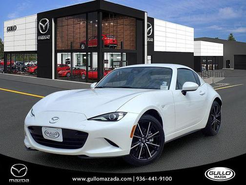 Snowflake White Pearl Mica 2025 Mazda MX-5 Miata RF Grand Touring