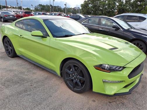 2020 Ford Mustang EcoBoost