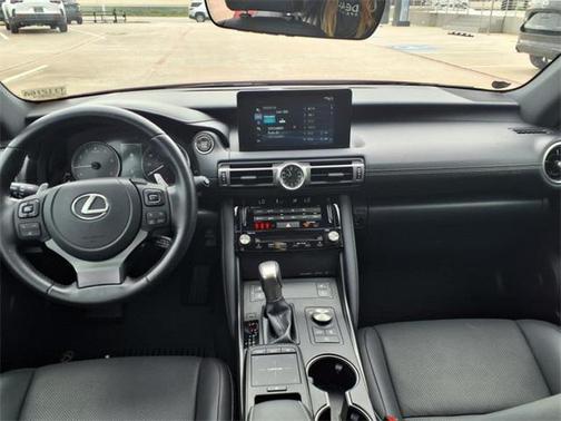 2022 Lexus IS 300 Base
