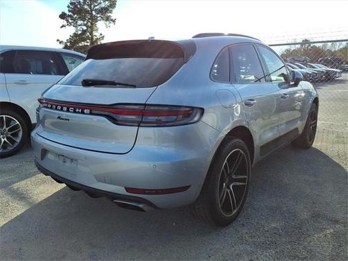 2021 Porsche Macan Base