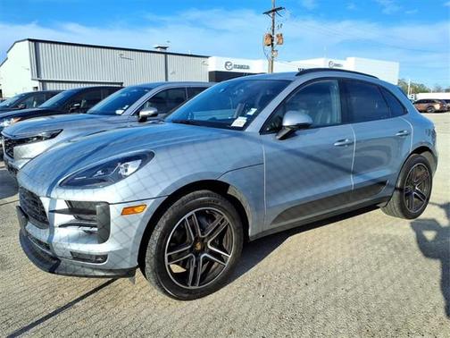 2021 Porsche Macan Base