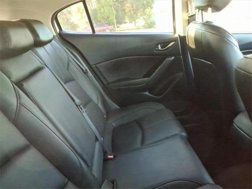 2018 Mazda Mazda3 Touring