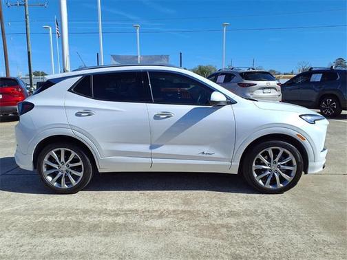 2024 Buick Encore GX Avenir