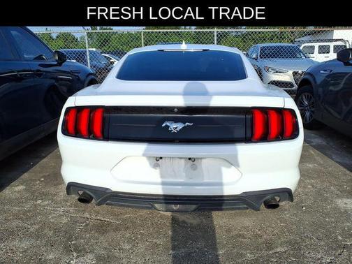 Oxford White 2021 Ford Mustang EcoBoost