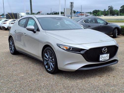 Platinum Quartz Metallic 2026 Mazda Mazda3 FWD w/Preferred Package