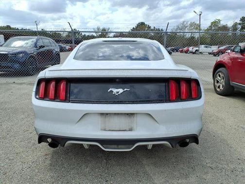 2016 Ford Mustang EcoBoost Premium