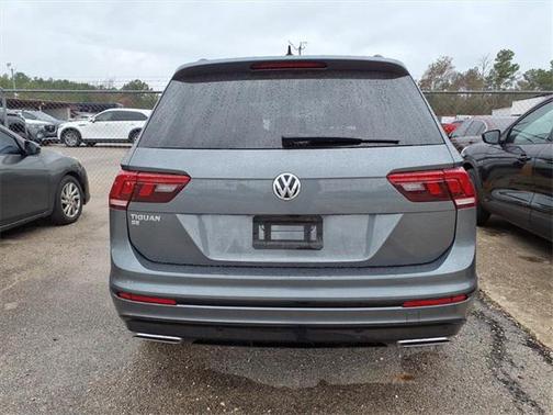 2021 Volkswagen Tiguan 2.0T SE R-Line Black