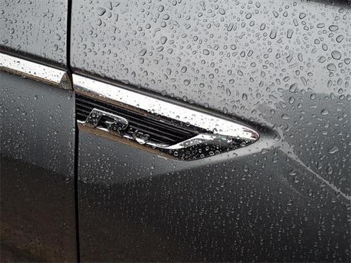 2021 Volkswagen Tiguan 2.0T SE R-Line Black