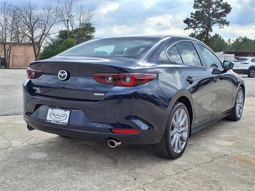 2023 Mazda Mazda3 FWD w/Preferred Package