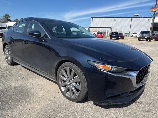 2023 Mazda Mazda3 FWD w/Preferred Package