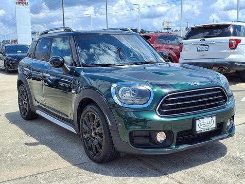 British Racing Green Metallic 2018 MINI Countryman Cooper