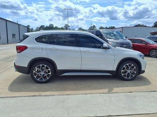 Alpine White 2021 BMW X1 sDrive28i
