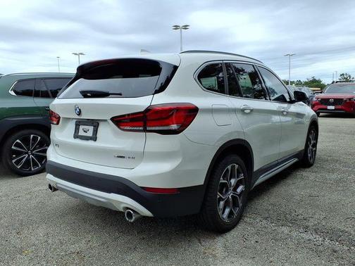 Alpine White 2021 BMW X1 sDrive28i