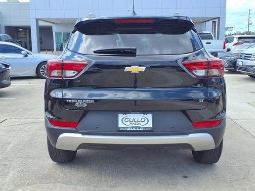 Mosaic Black Metallic 2023 Chevrolet Trailblazer LT