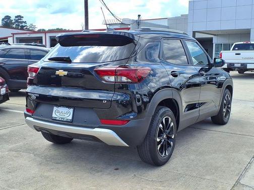 Mosaic Black Metallic 2023 Chevrolet Trailblazer LT