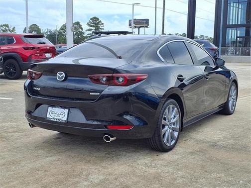 2023 Mazda Mazda3 FWD w/Preferred Package