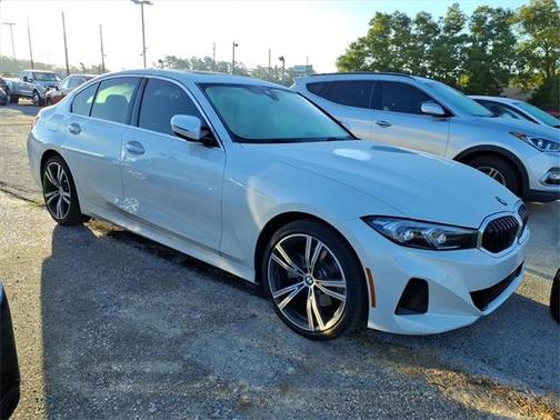 2024 BMW 330 i
