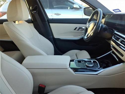 2024 BMW 330 i