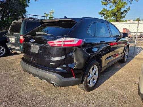 Agate Black 2020 Ford Edge SE